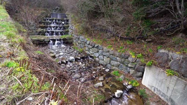 Water from Yongchulso Spring, located in Nari, Buk-myun, Ulleung-gun, is a spring that discharges groundwater collected from Nari basis(Caldera).