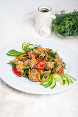 Chicken ventricular salad with vegetables and fresh herbs