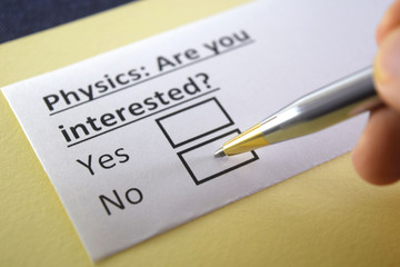 One person is answering question about physics.