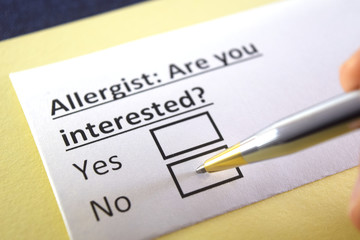 Obraz premium One person is answering question about allergist.
