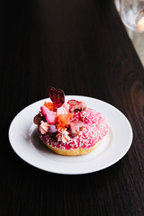 dessert, cake, food, fruit, sweet, strawberry, cream, raspberry, pie, plate, pastry, red, tart, delicious, berry, gourmet, fresh, baked, white, cherry, homemade, chocolate, snack, breakfast, tasty
