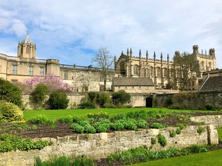 Obraz premium Christ Church college December 29,2019 in Oxford.Established in 1546, Christ Church is one of the largest constituent colleges of the University of Oxford