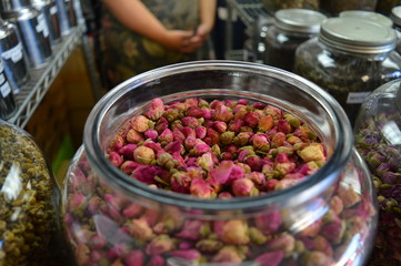 Rose tea at farmer's market in Los Angeles, California