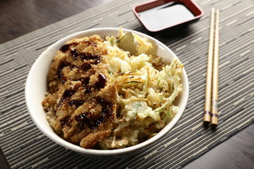 Bowl of rice and fried chicken