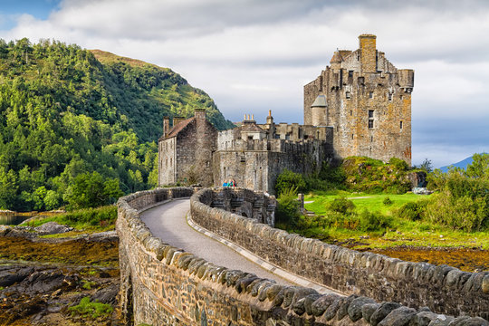 Eilean Donan Castle, Loch Duid, Highlands, Scotland, United Kingdom