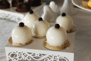 food, dessert, sweet, cake, eggs, egg, white, cup, breakfast, plate, chocolate, fresh, table, pastry, brown, delicious, drink, baked, gourmet, healthy, fruit, decoration, sugar, tea, snack