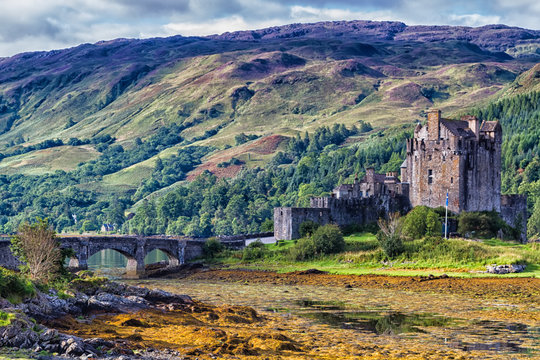 Eilean Donan Castle, Loch Duid, Highlands, Scotland, United Kingdom