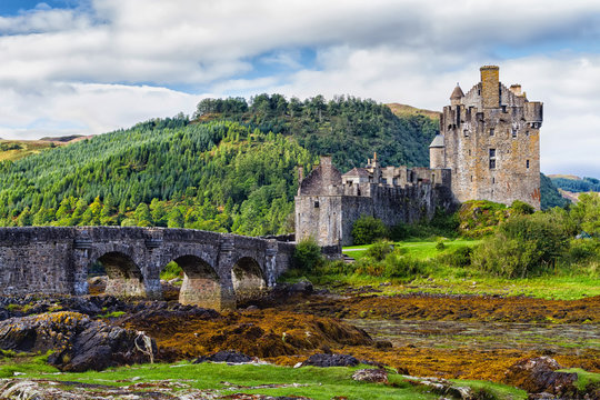 Eilean Donan Castle, Loch Duid, Highlands, Scotland, United Kingdom