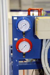 Pressure Gauges at Machine