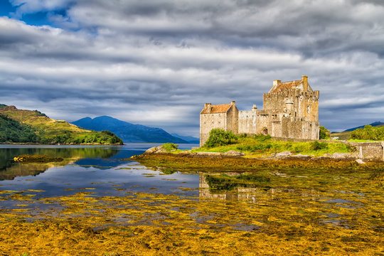 Eilean Donan Castle, Loch Duid, Highlands, Scotland, United Kingdom