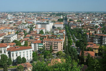 Fototapeta na wymiar overview of the city of Bergamo, Lombardy region, Italy