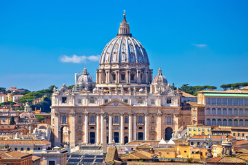 Fototapeta na wymiar Vatican. The Papal Basilica of Saint Peter in the Vatican, largest church in the World