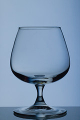 Snifter on the table pantone Faded Denim