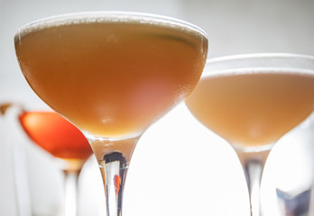 cocktails making