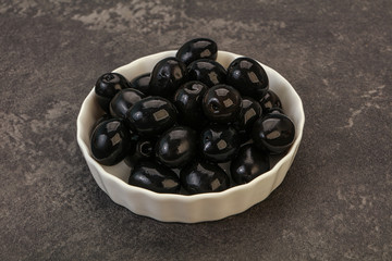 Black olives in the bowl