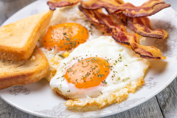 Fried eggs and bacon