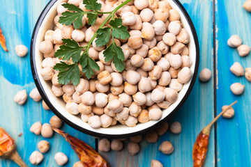 Dry chickpea or garbanzo beans