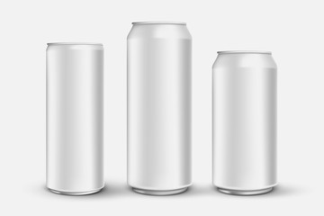 set of 3d realistic aluminium cans isolated on white backrground, beer metal cans mock ups
