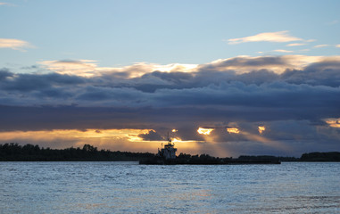 Obraz premium Evening on the Irtysh River, Omsk region, Siberia, Russia