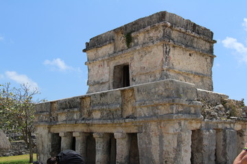 Naklejka premium tulum temple