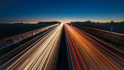 Lichter der Autobahn - obrazy, fototapety, plakaty