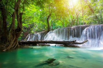 Fototapeta na wymiar Huay Mae Khamin waterfall in tropical forest, Thailand 