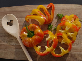 Geschnittene Tigerpaprika