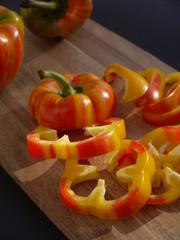 Geschnittene Tigerpaprika