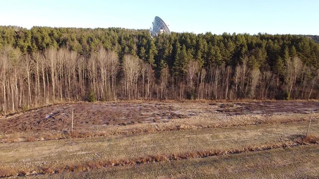 A video of the flight to the telescope through a field in early spring