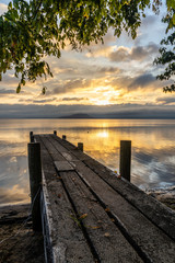 Obraz na płótnie Canvas Sunset- Lake Rotorua