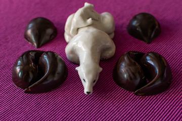 Natural and healthy home-made chocolates.