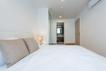 Beautiful Interior design modern Bedroom