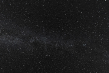 Cielo estrellado, larga exposición, Estrellas brillando de noche.