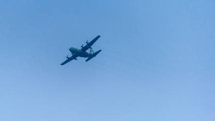 自衛隊　航空機