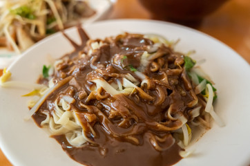 sesame paste noodles