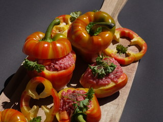 Gefüllte Tigerpaprika