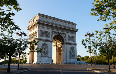 Naklejka na ściany i meble The famous Triumphal Arch at sunny day , Paris, France.