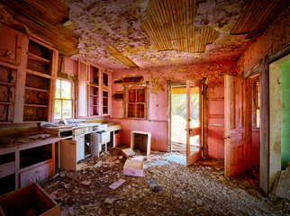Old House 8 Pink Kitchen 