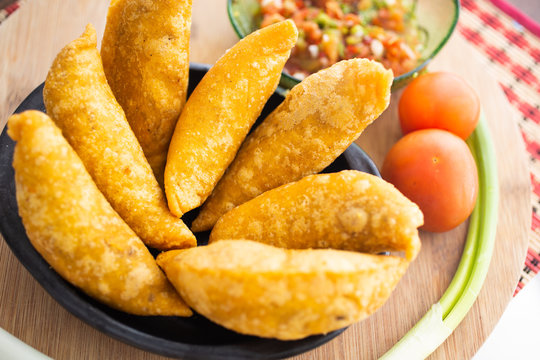 Empanadas colombianas criollas