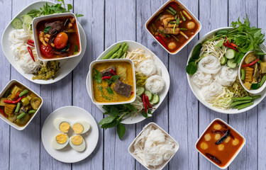 Thai Chinese Food. Khnom Jeen 