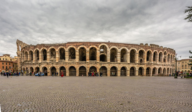 The Arena at Piazza Br&agrave; in Verona, is a famous Roman amphitheater. Verona, northern Italy, marz 9, 2016