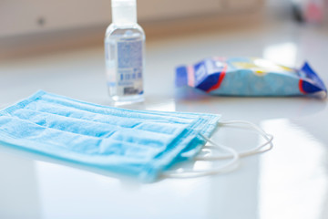 coronavirus protective suite medical mask antibacterial gel wet wipes