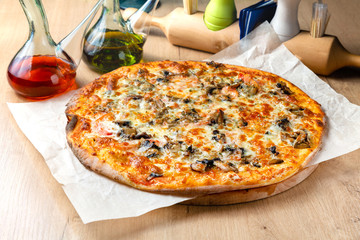 Pizza, jatlian pizza, slice of pizza