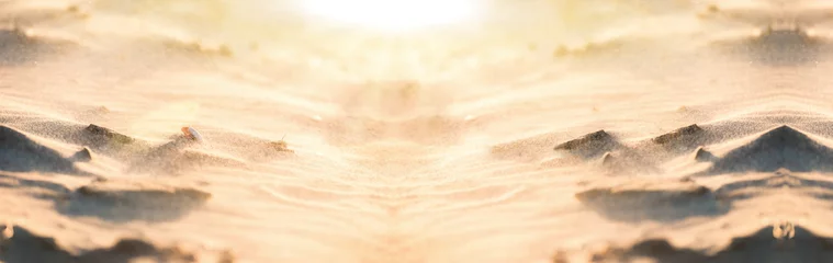 Abstrakter Sandhintergrund. Sandiger Wind bei Sonnenuntergang. Wüste. © scharfsinn86