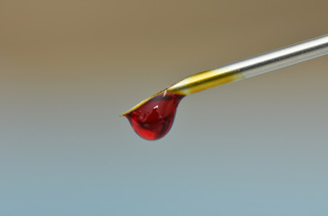 Syringe for injection of a vaccine with red blood fluid 