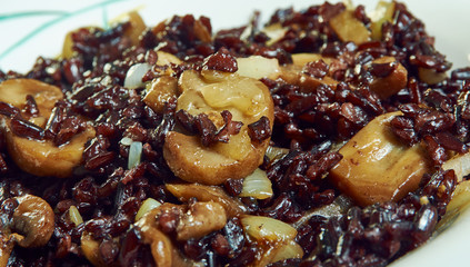 Black Rice Risotto with Mushrooms
