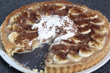 Boston Banoffee Pie. Biscuity Shortcrust Pastry with Caramel Fudge Filling and Banana Topping.