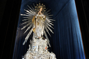statue of our lady (?) in the our lady of immaculate conception church in bormla (malta)