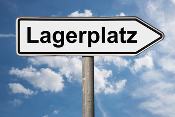 Fototapeta premium Wegweiser Lagerplatz