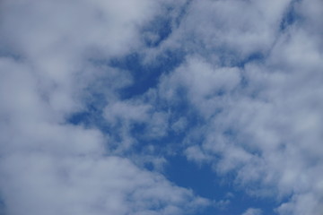 Obraz premium Clouds on blue sky for background concept